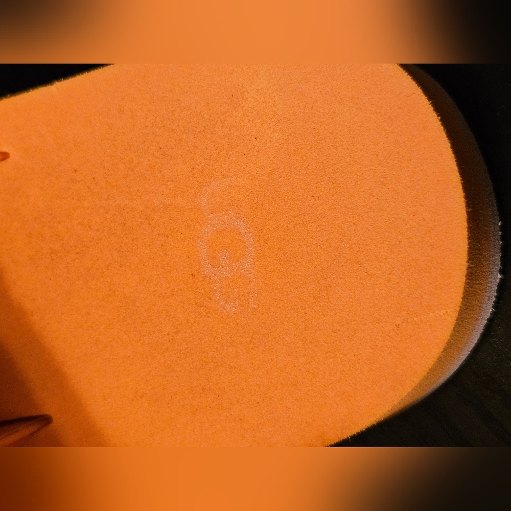 UGG LAALAA Orange Zinnia Sandals Size 5 Flip‎ Flops - Picture 5 of 5